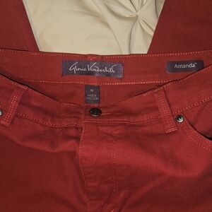 Gloria Vanderbilt Amanda Men's Chinos in Rich Red